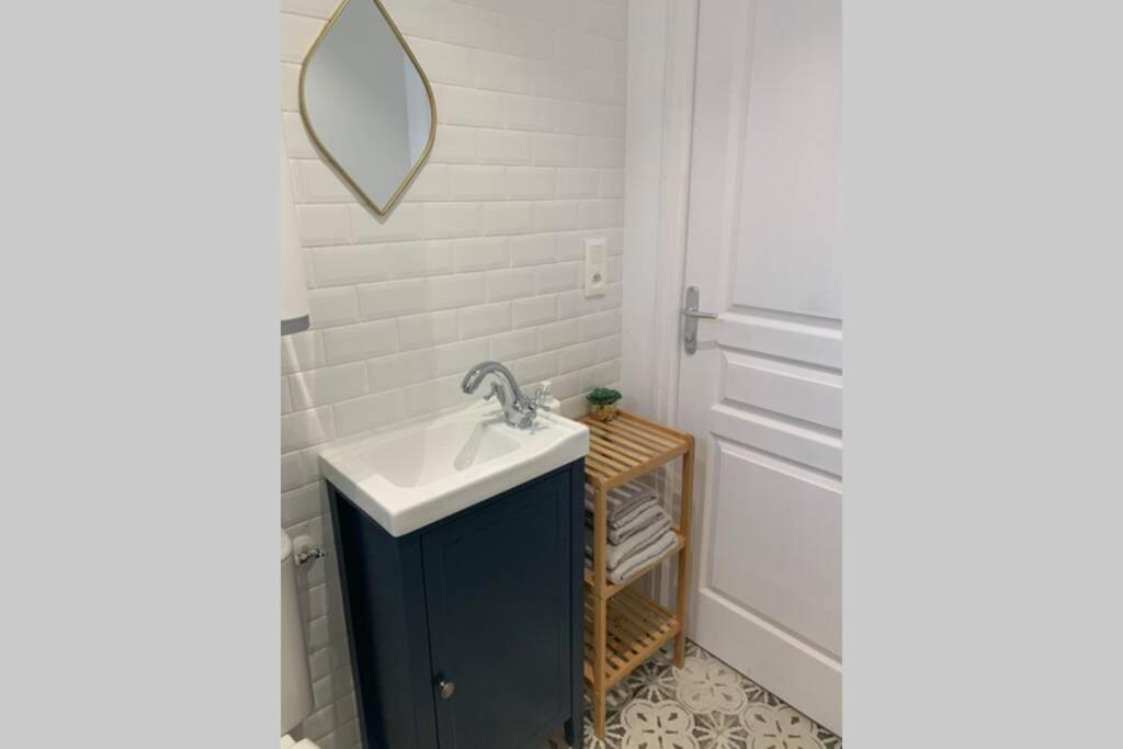Le Travel, Studio Cosy Aux Pieds De La Gare レンヌ エクステリア 写真